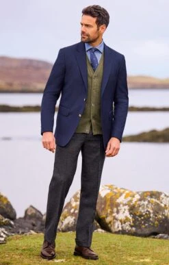 Men’s Wool Flannel Trousers